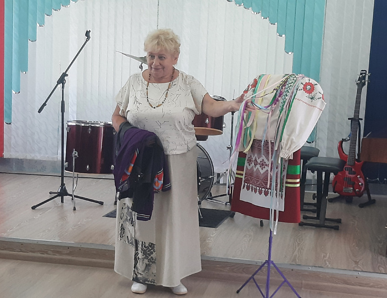 «КАЛЕНДАРНЫЕ НАРОДНЫЕ ПРАЗДНИКИ» (ОБЫЧАИ. ТРАДИЦИИ)