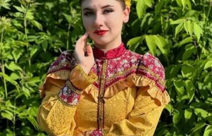 Земский работник культуры