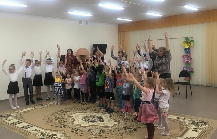 Мы с концертом в гости к вам
